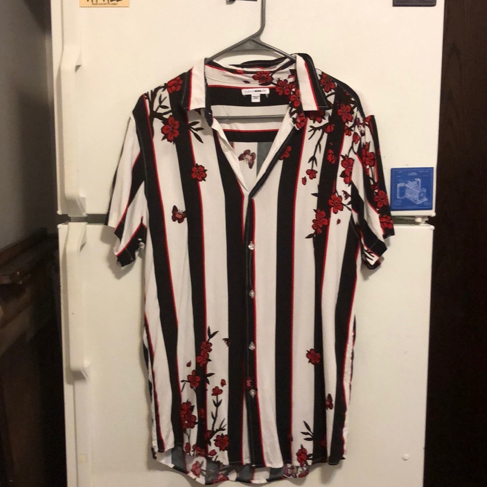Button down - butterflies and cherry blossoms
